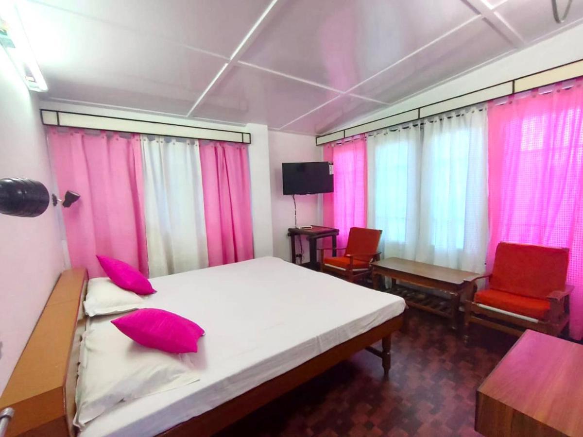 The Travelista Shimla Bed and Breakfast Εξωτερικό φωτογραφία